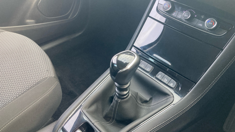 Vauxhall Grandland X 1.2 Turbo SE 5dr Petrol Hatchback